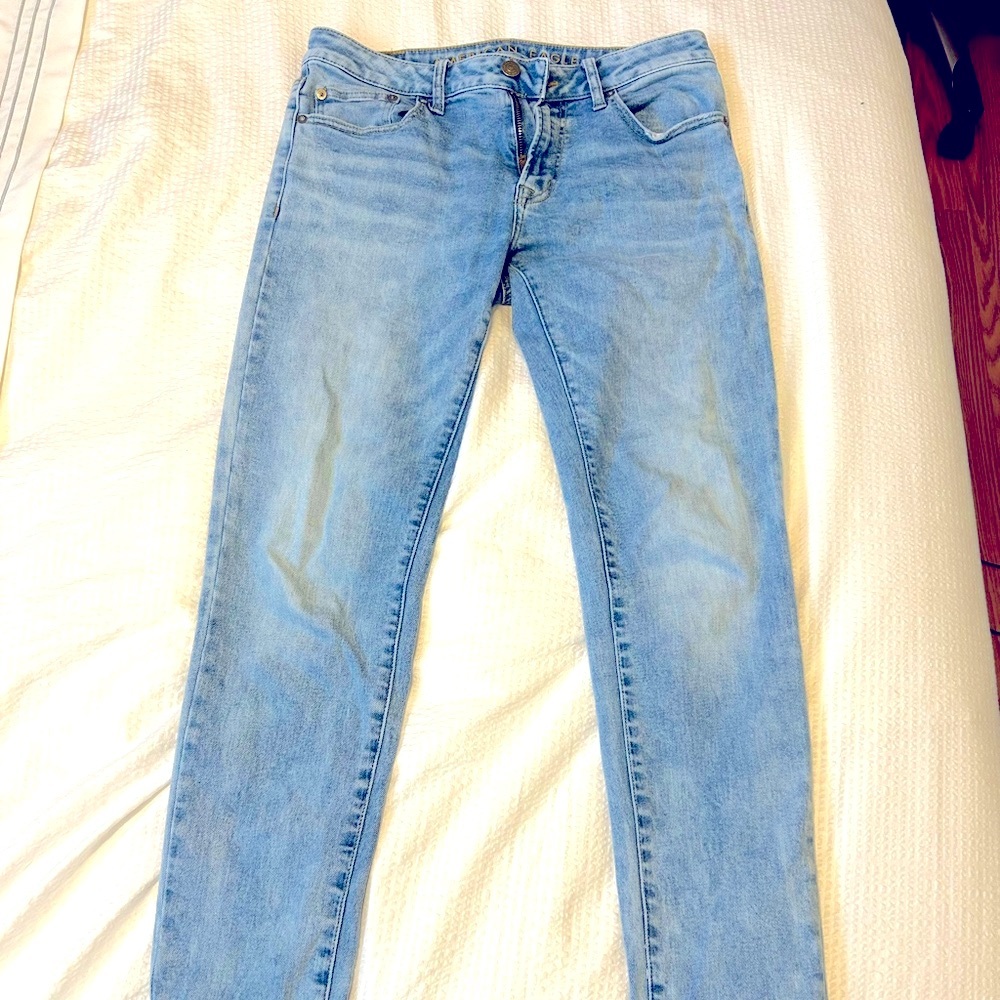 American Eagle Men’s Light Wash Skinny Jeans (31 X 32)